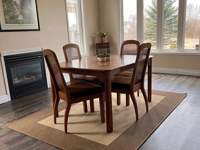 Dining room arranged for home sale preparation by The Minimizer